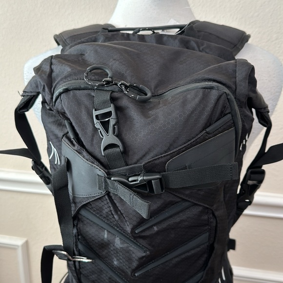 Spyder SOPRIS BACKPACK - Black/Black - Picture 9 of 16